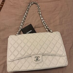 Classic White Quilted Shoulder Bag